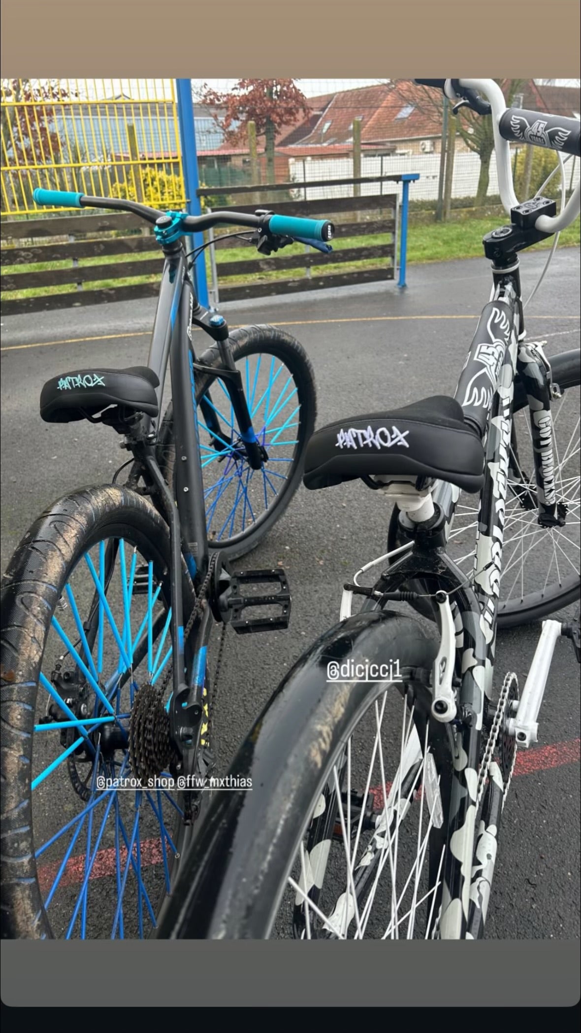 SELLE PATROX NOIRE ET BLANCHE EDITION BIKELIFE