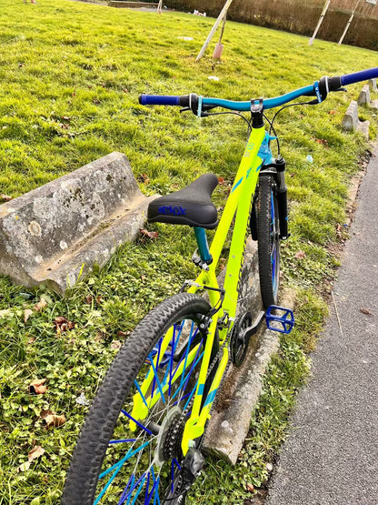 SELLE PATROX NOIRE ET BLEU FONCÉ EDITION BIKELIFE