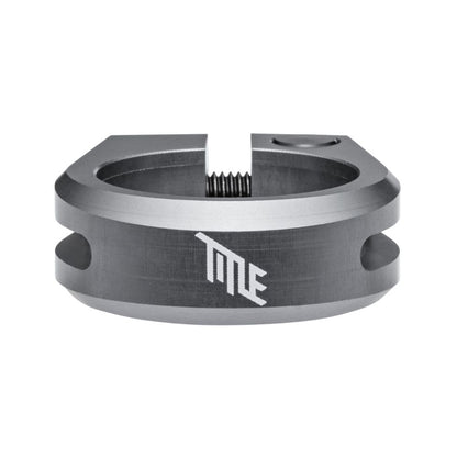 Collier De Selle Title - Grey